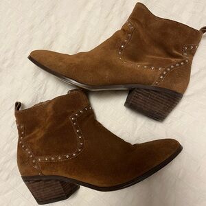 Steve Madden Studded Suede Tan Cowboy Boots
